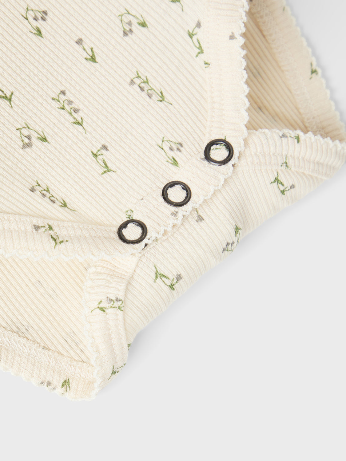 NBFGAGO T-Shirts & Tops - Whitecap Gray